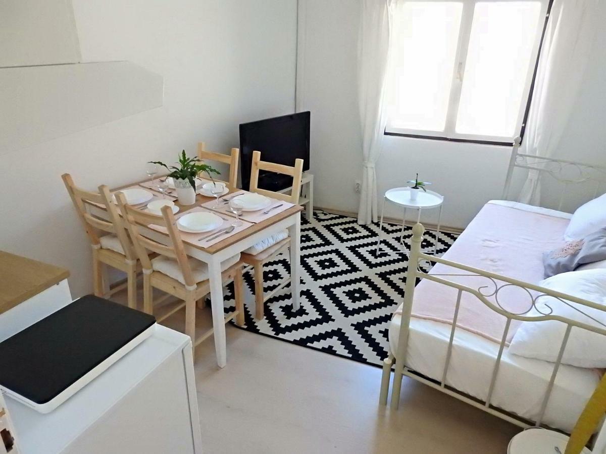 Apartment Antonela スラティネ エクステリア 写真