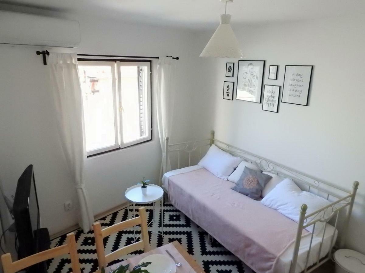 Apartment Antonela スラティネ エクステリア 写真